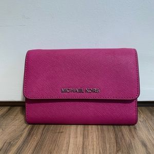Michael Kors Wallet on a Chain Pink
